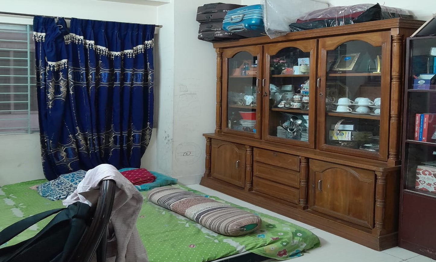 1138 sqft apartment 1st floor 3bed, 2 bath, 3 balcony